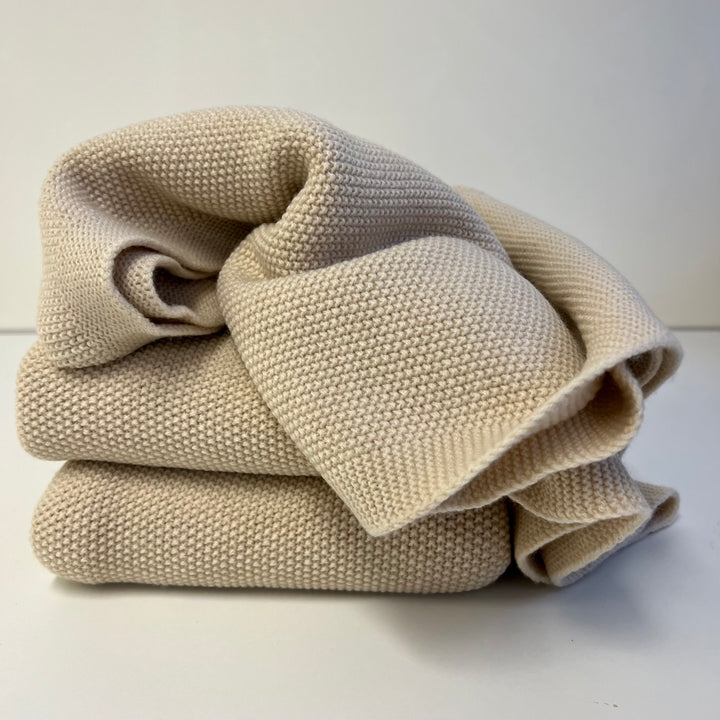 Beige 100% merino wool blanket